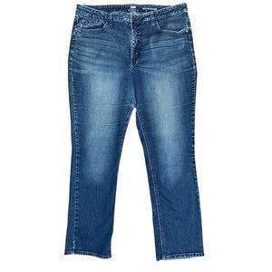 LEE RIDERS Distressed Denim Jeans Mid-Rise Straight Leg in Med Blue Size 18